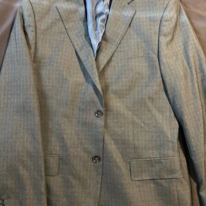 Banana Republic Men's Gray Suit 42R